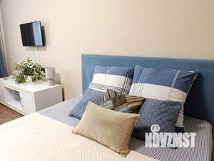 1-к квартира, посуточно, 40м2, 9/16 этаж