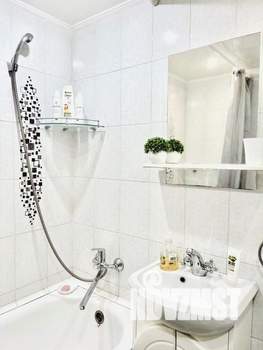 1-к квартира, посуточно, 37м2, 1/1 этаж