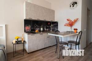 Студия квартира, посуточно, 30м2, 3/17 этаж