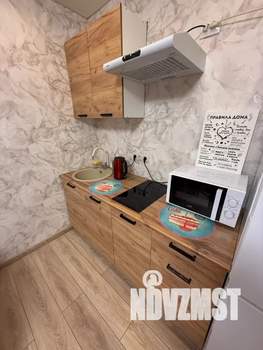 Студия квартира, посуточно, 28м2, 15/16 этаж