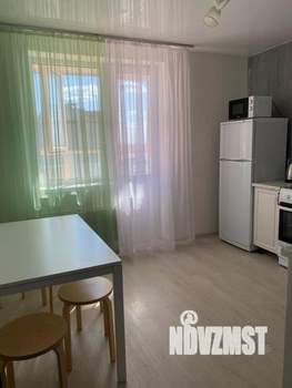 1-к квартира, посуточно, 43м2, 1/1 этаж