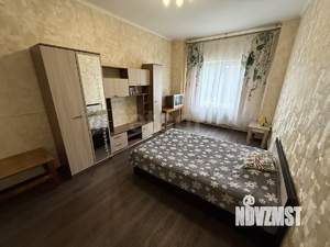 3-к квартира, на длительный срок, 100м2, 1/17 этаж