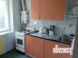 1-к квартира, посуточно, 30м2, 5/5 этаж