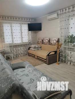 1-к квартира, посуточно, 35м2, 3/3 этаж