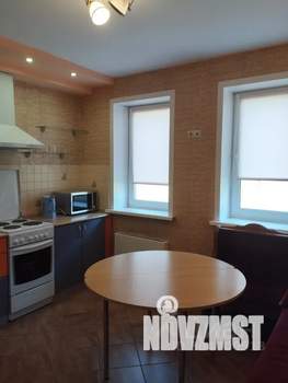 1-к квартира, посуточно, 50м2, 2/18 этаж