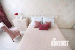 1-к квартира, посуточно, 70м2, 1/1 этаж