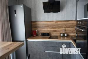 1-к квартира, посуточно, 38м2, 17/17 этаж