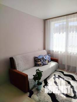 1-к квартира, посуточно, 40м2, 9/25 этаж