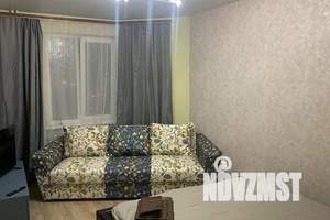 1-к квартира, посуточно, 36м2, 3/17 этаж