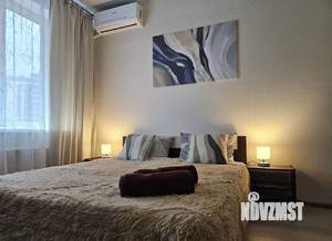 1-к квартира, посуточно, 55м2, 1/1 этаж