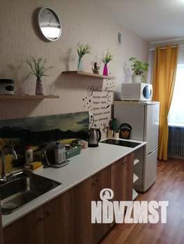 1-к квартира, посуточно, 50м2, 13/16 этаж