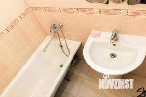 1-к квартира, посуточно, 43м2, 1/1 этаж