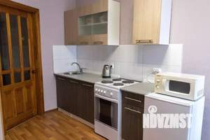 1-к квартира, посуточно, 48м2, 1/1 этаж