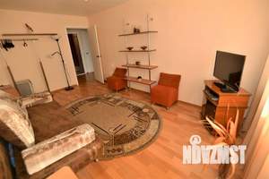 1-к квартира, посуточно, 46м2, 1/1 этаж