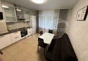 3-к квартира, на длительный срок, 105м2, 1/16 этаж
