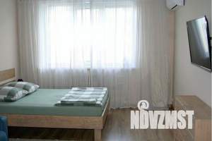 1-к квартира, посуточно, 41м2, 14/18 этаж