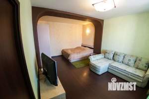 1-к квартира, посуточно, 45м2, 1/1 этаж