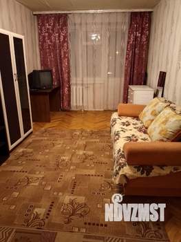 1-к квартира, посуточно, 33м2, 3/5 этаж