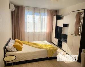 1-к квартира, посуточно, 40м2, 15/17 этаж