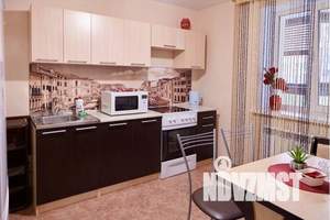 1-к квартира, посуточно, 38м2, 2/25 этаж