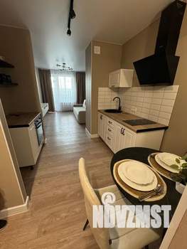 Студия квартира, посуточно, 30м2, 6/19 этаж