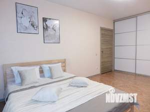 1-к квартира, посуточно, 35м2, 13/16 этаж