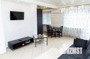 2-к квартира, посуточно, 50м2, 1/1 этаж