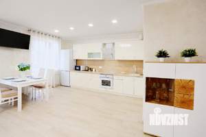 2-к квартира, посуточно, 70м2, 1/1 этаж