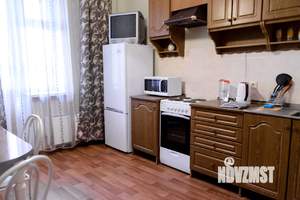 1-к квартира, посуточно, 45м2, 6/16 этаж