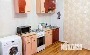 1-к квартира, посуточно, 42м2, 1/1 этаж