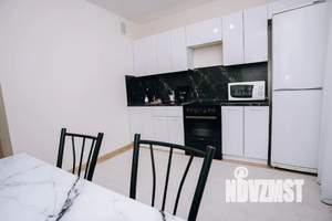 1-к квартира, посуточно, 42м2, 4/17 этаж