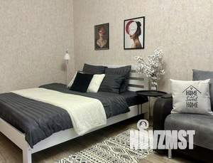 1-к квартира, посуточно, 43м2, 1/1 этаж