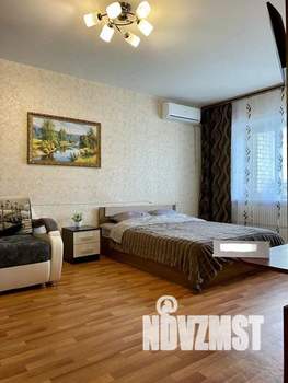 1-к квартира, посуточно, 52м2, 1/1 этаж