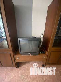 1-к квартира, посуточно, 36м2, 2/10 этаж