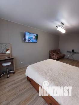 1-к квартира, посуточно, 41м2, 8/17 этаж