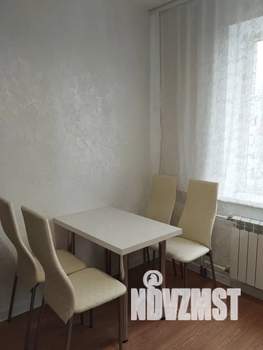 1-к квартира, посуточно, 41м2, 15/16 этаж