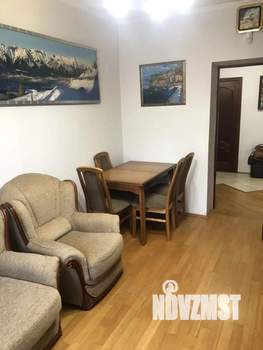 3-к квартира, на длительный срок, 100м2, 2/3 этаж