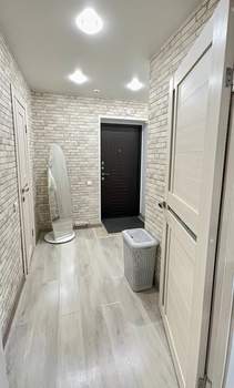 Студия квартира, на длительный срок, 38м2, 2/13 этаж