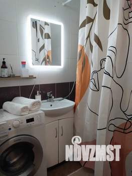 Студия квартира, посуточно, 35м2, 2/4 этаж
