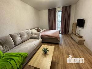 1-к квартира, посуточно, 38м2, 5/18 этаж