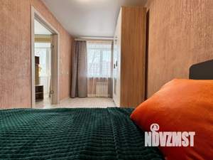 2-к квартира, посуточно, 42м2, 1/1 этаж