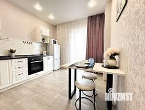 1-к квартира, посуточно, 44м2, 1/1 этаж