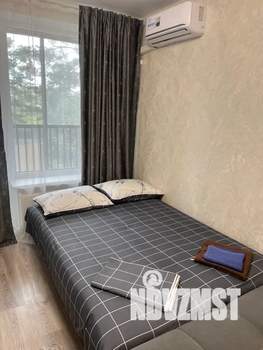 Студия квартира, посуточно, 30м2, 3/19 этаж