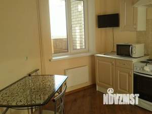 1-к квартира, посуточно, 37м2, 1/1 этаж