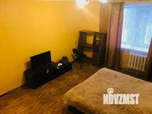 1-к квартира, посуточно, 40м2, 5/10 этаж