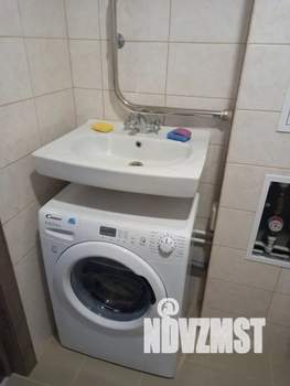 Студия квартира, посуточно, 30м2, 18/19 этаж