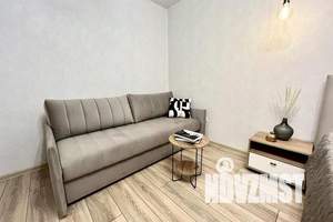 1-к квартира, посуточно, 42м2, 7/18 этаж