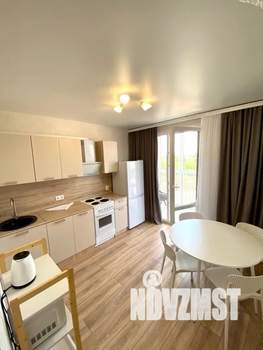 1-к квартира, посуточно, 38м2, 6/17 этаж