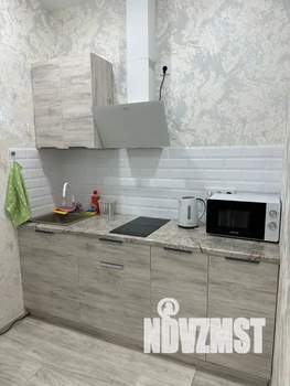 1-к квартира, посуточно, 32м2, 8/15 этаж