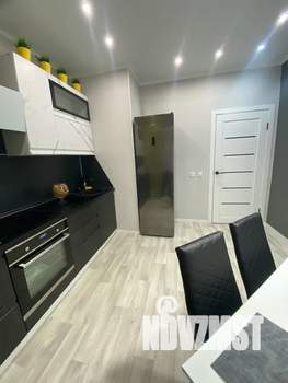 1-к квартира, посуточно, 40м2, 3/25 этаж